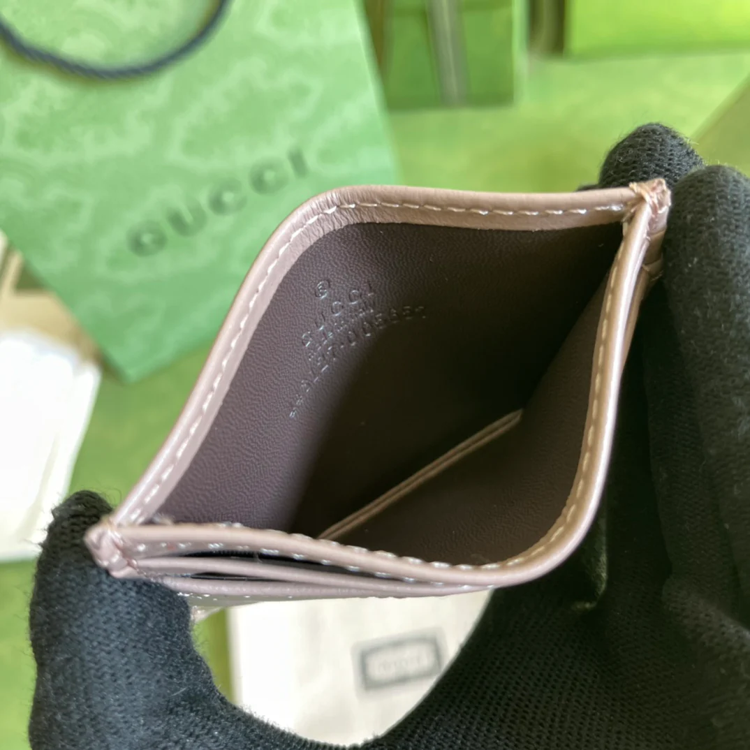 Gucci 卡包／卡片夹／名片夹