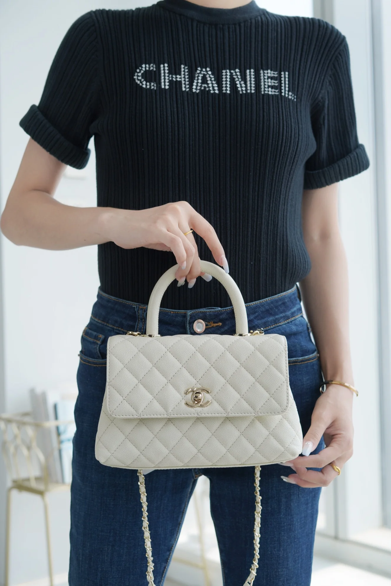 Chanel 2021 Coco Handle Black Small 2