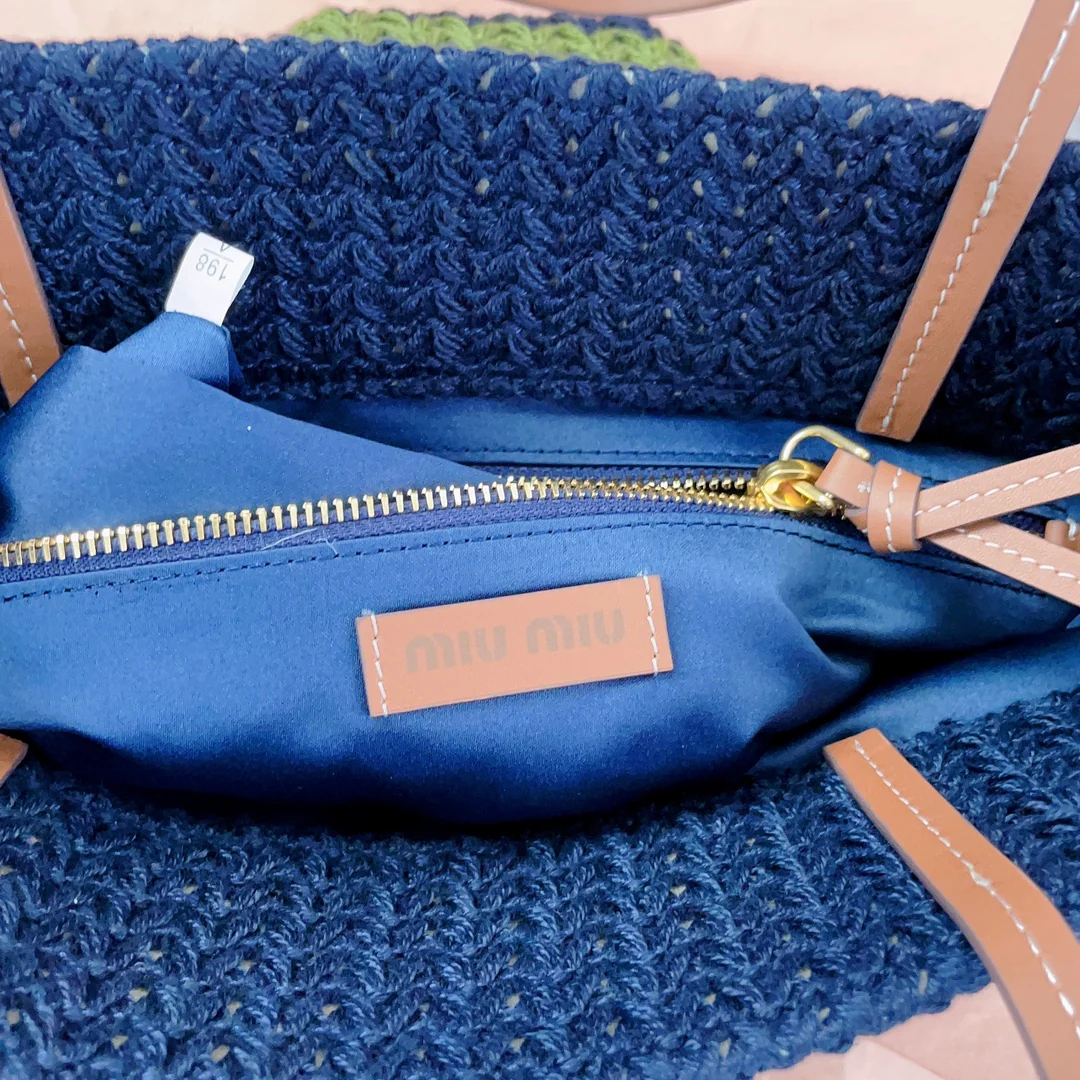 Miu Miu - Плетеная сумка-тоут из рафии и хлопка