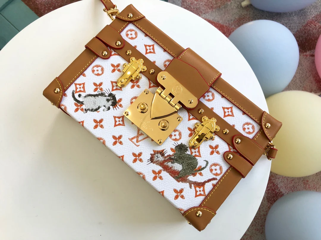 m44437-LV-2019 Коллекция ранней весны - маленькая сумка-малле - белая