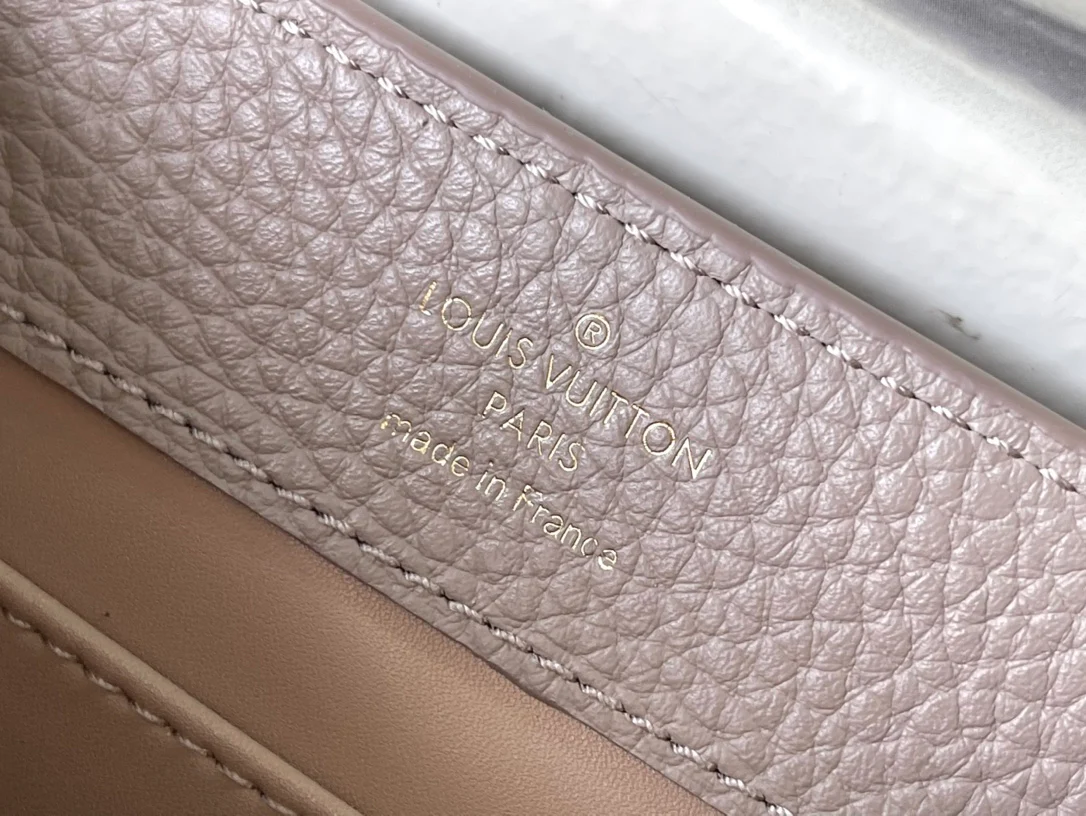 m23082-LV-capucines-bb-mini-handbag/crossbody bag-elephant grey