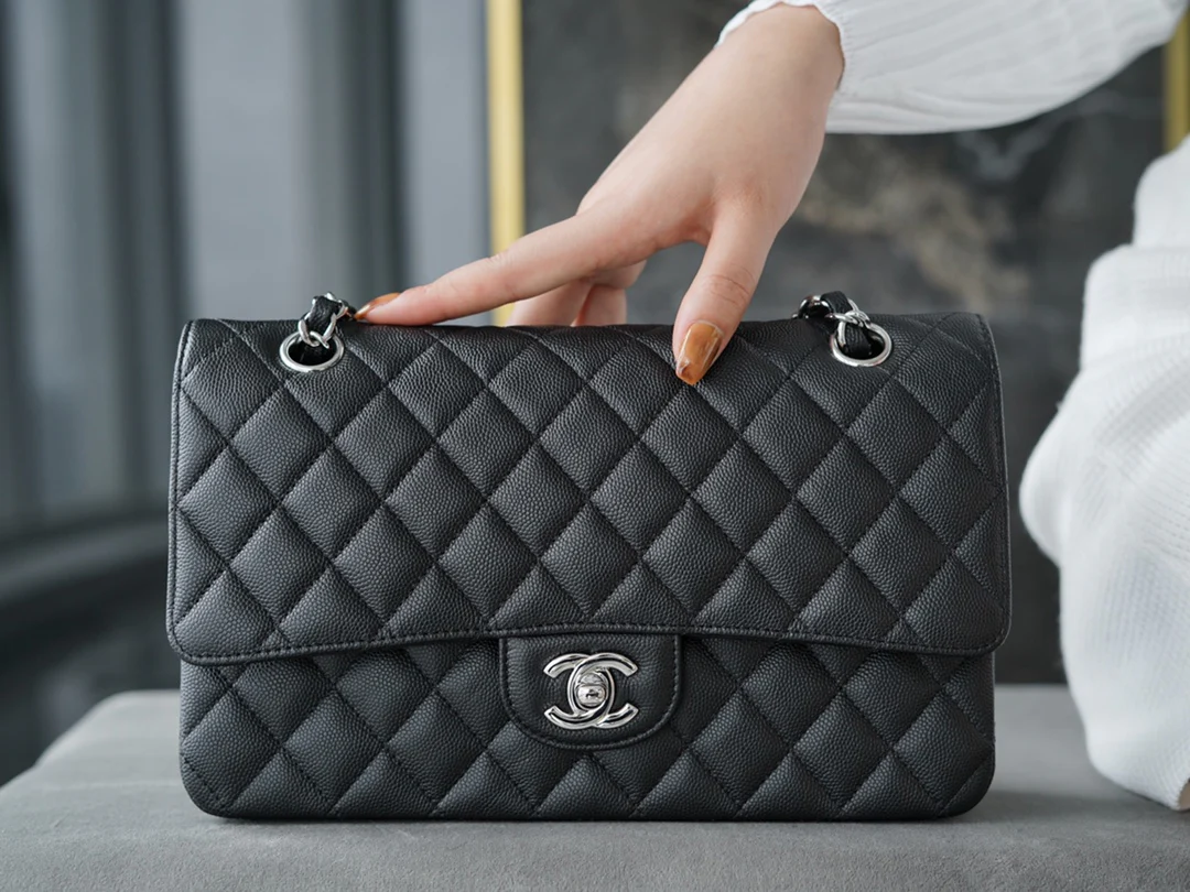 Chanel CF Original Caviar Medium - Black Silver