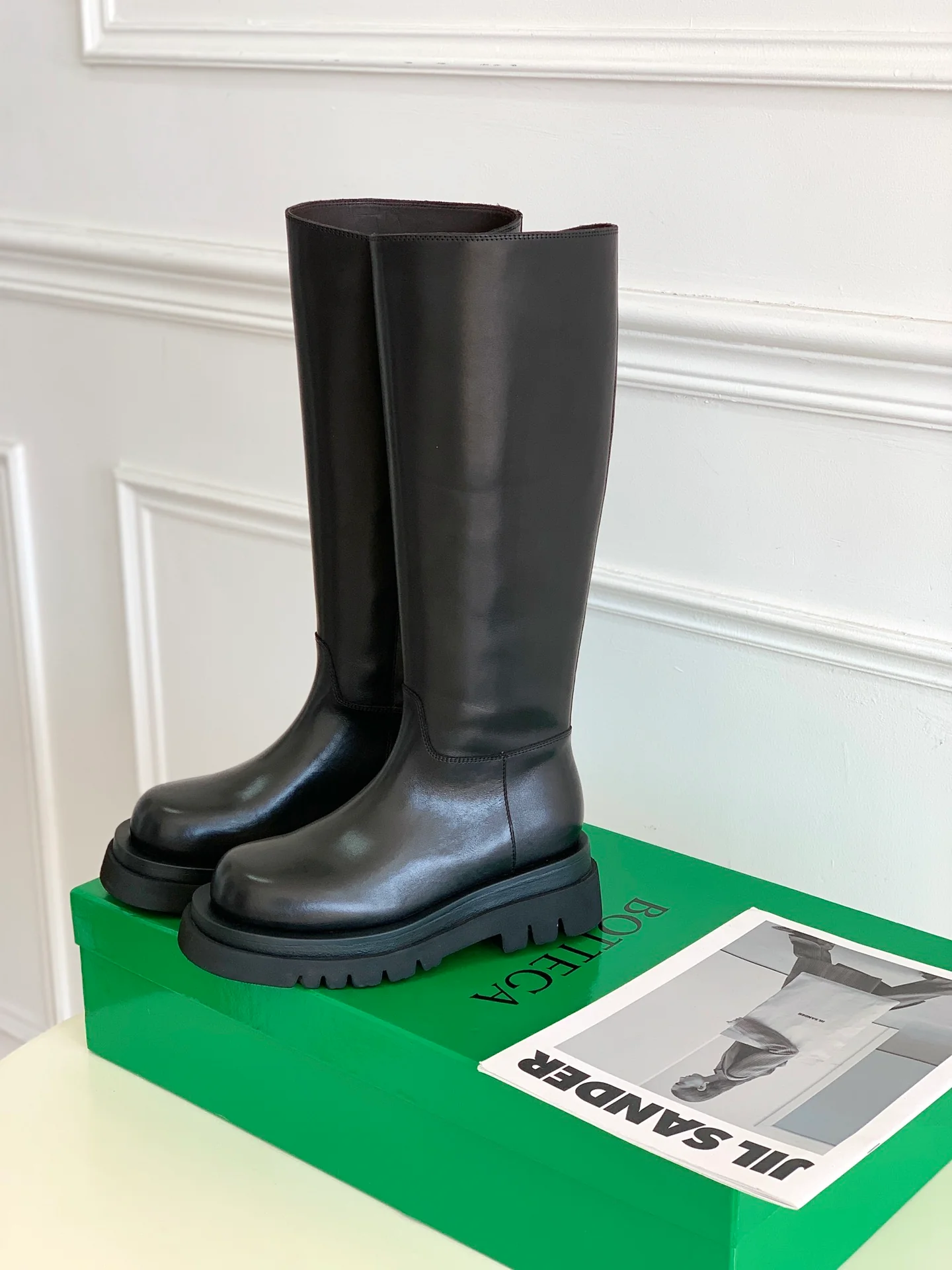 Новая модель BV 2022 — сапоги для верховой езды на платформе.