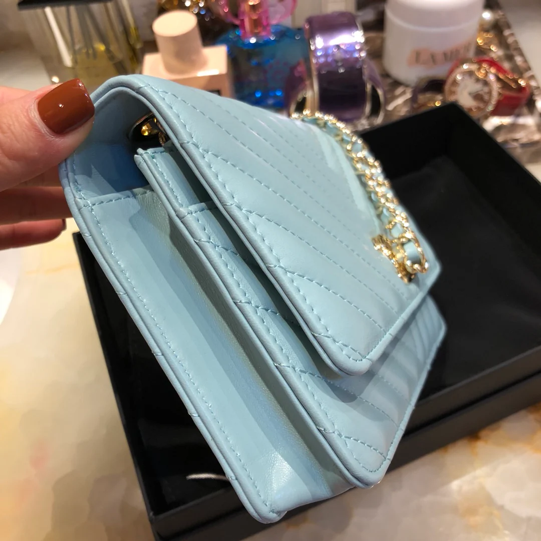 Chanel-trendy-cc-woc-19cm-5