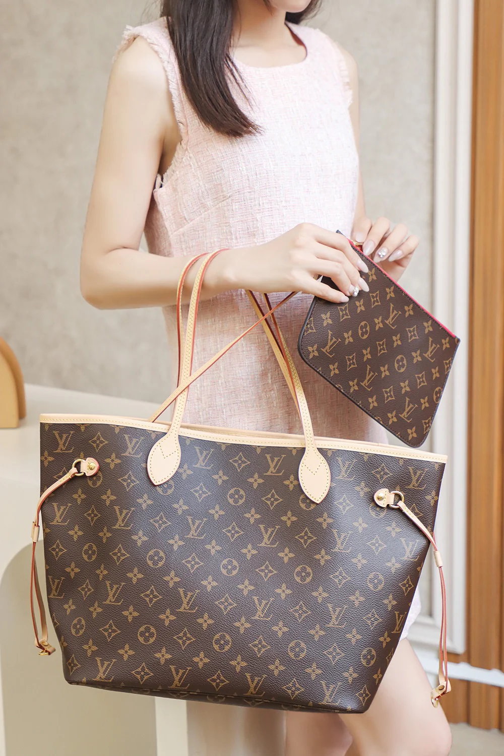 m40995-LV-Классическая сумка Neverfull с монограммой Classic Monogram