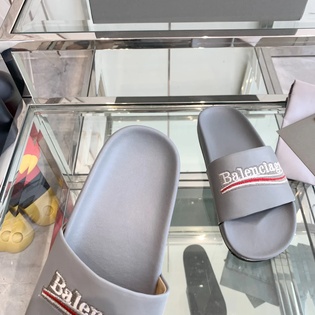 Тапочки Balenciaga Letter - унисекс - серые