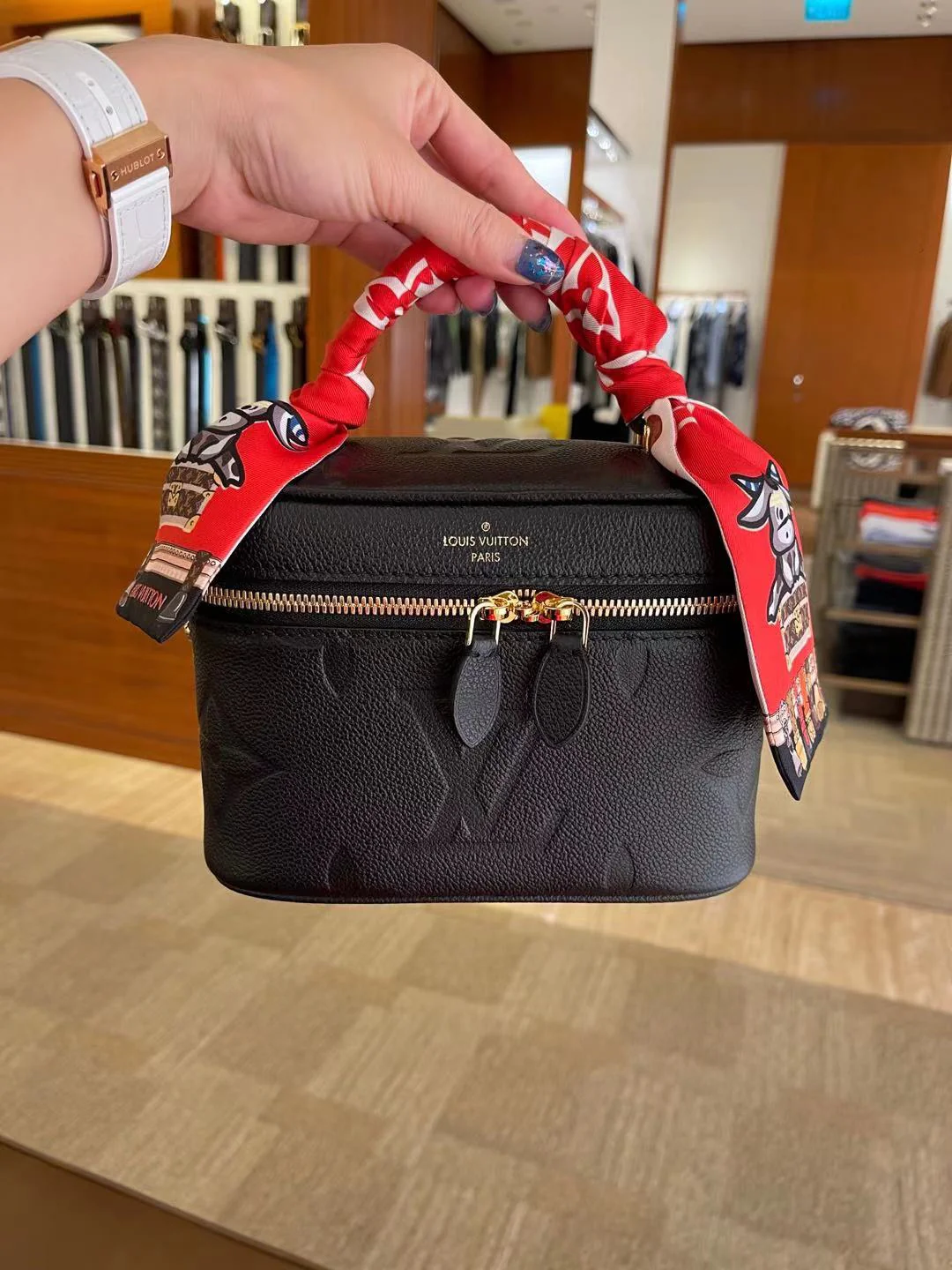 lv-m45598-vanity-small handbag