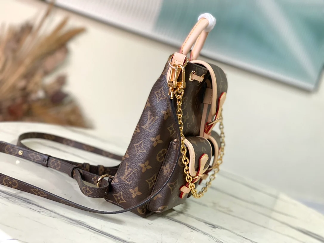 m46932-LV-excursion-pm-Backpack-Classic Monogram Canvas