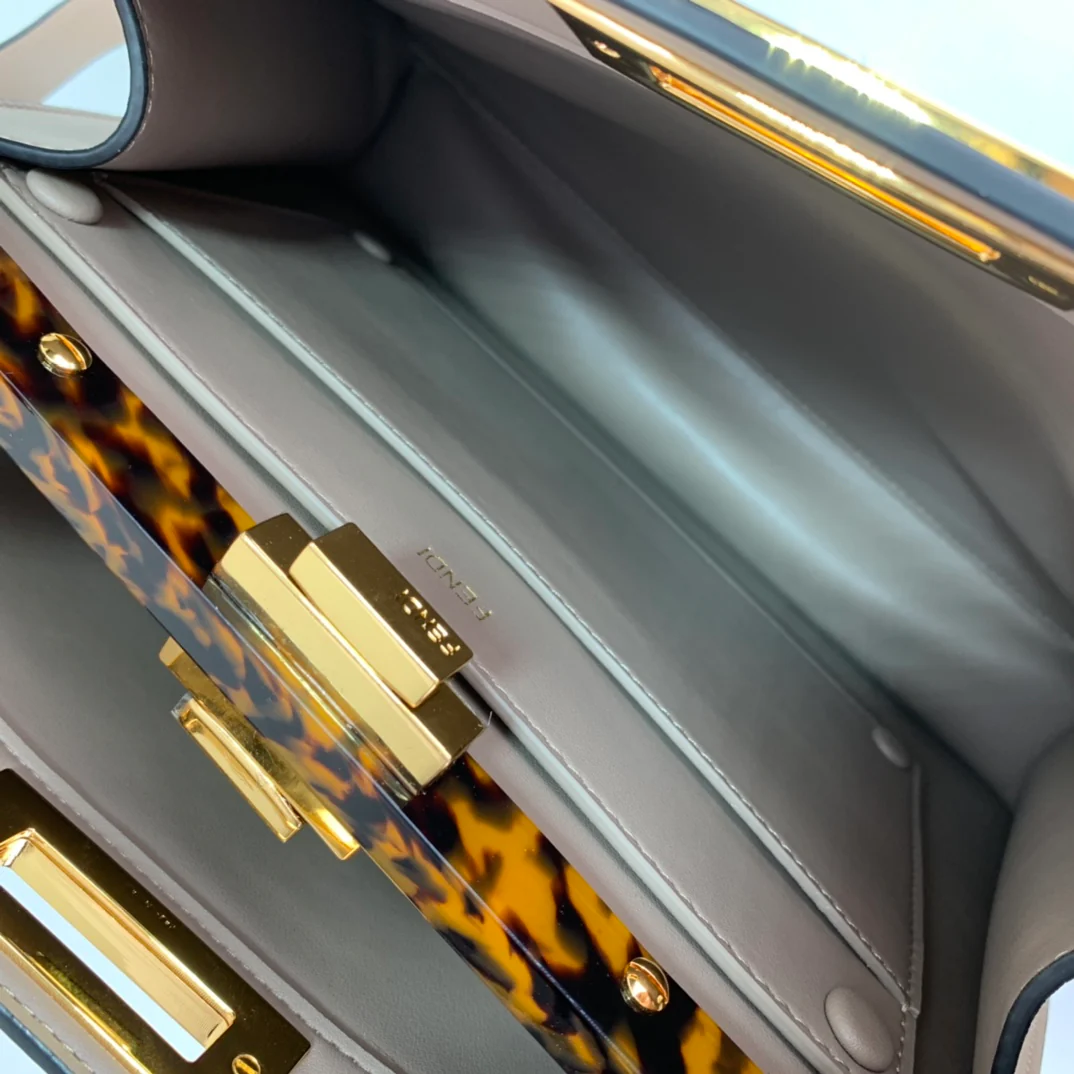 Fendi-peekaboo-i-see-u-medium-nude purple