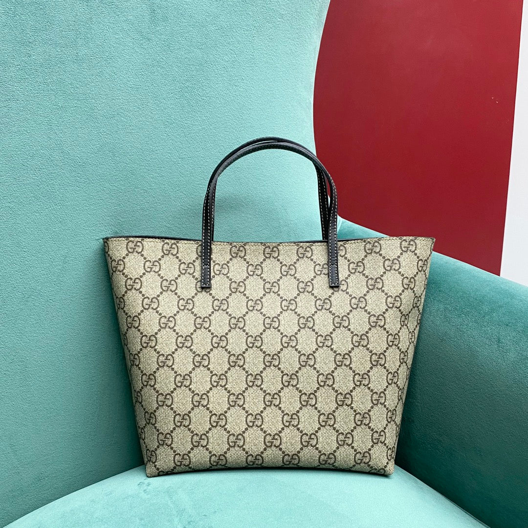 Детская сумка-тоут Gucci с рисунком божьей коровки.