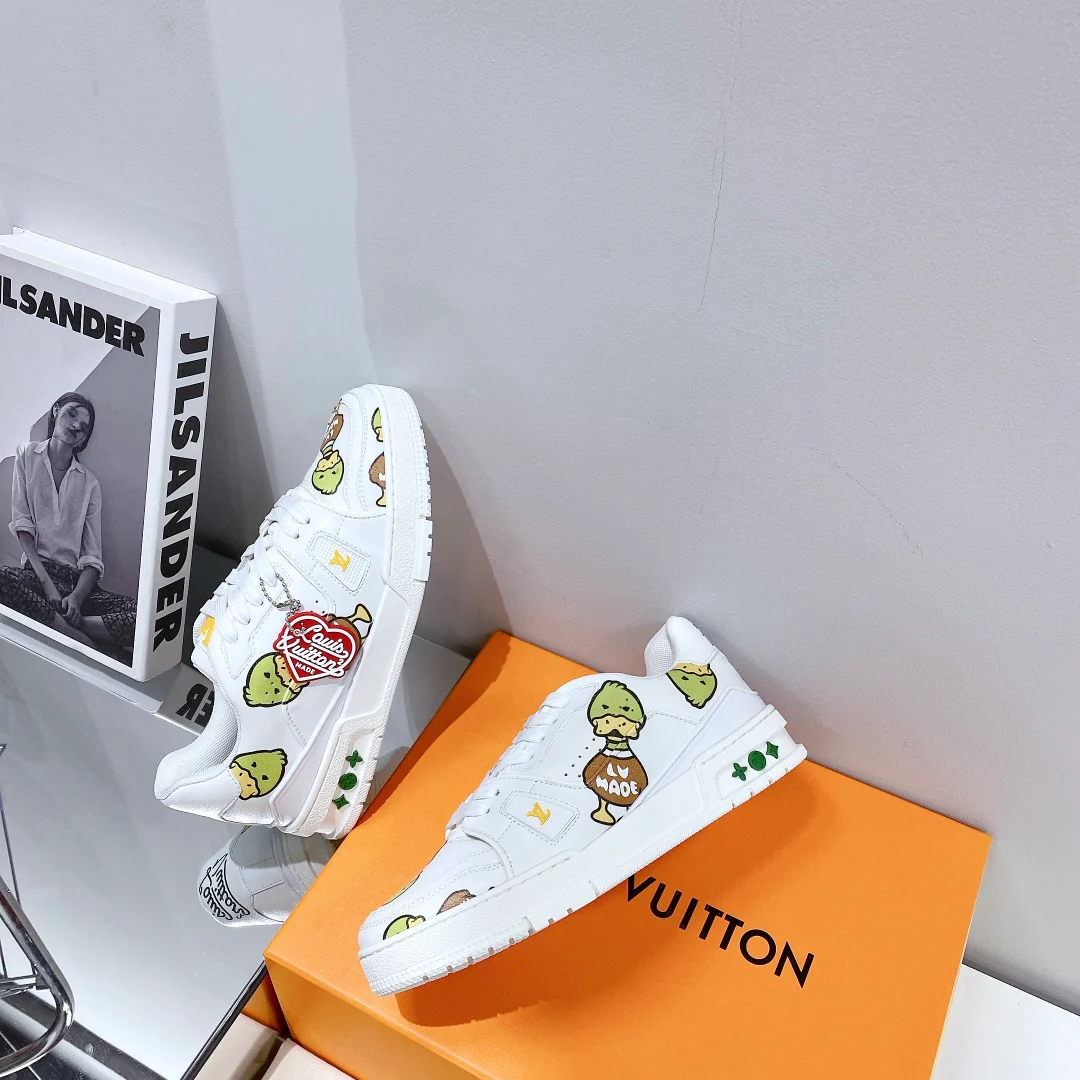 Обувь LV - кроссовки LV, стиль - парная модель - повседневная обувь - 2