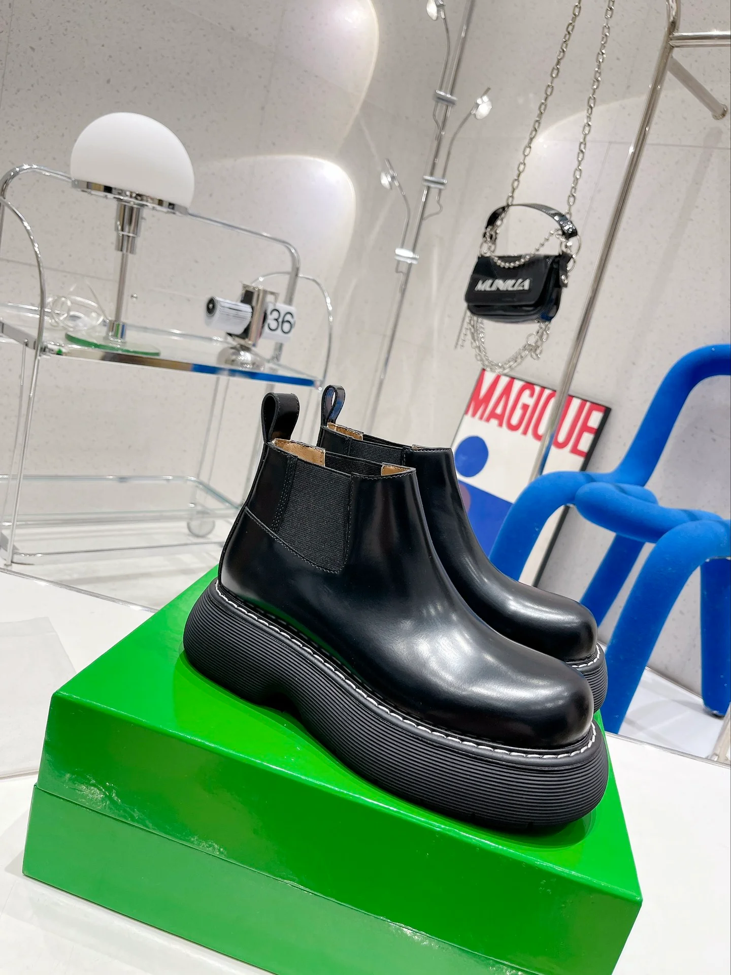 Коллекция BV Haute Couture - Классические ботильоны на толстой подошве с ребристой поверхностью - Полностью кожаные - Размеры 35-39-40 в наличии (возможен индивидуальный пошив) - 4