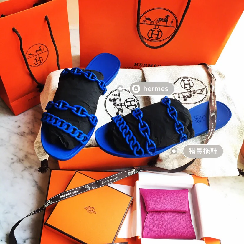 Hermes - Туфли с цепочкой в ??виде свиного носа - 3 шт.