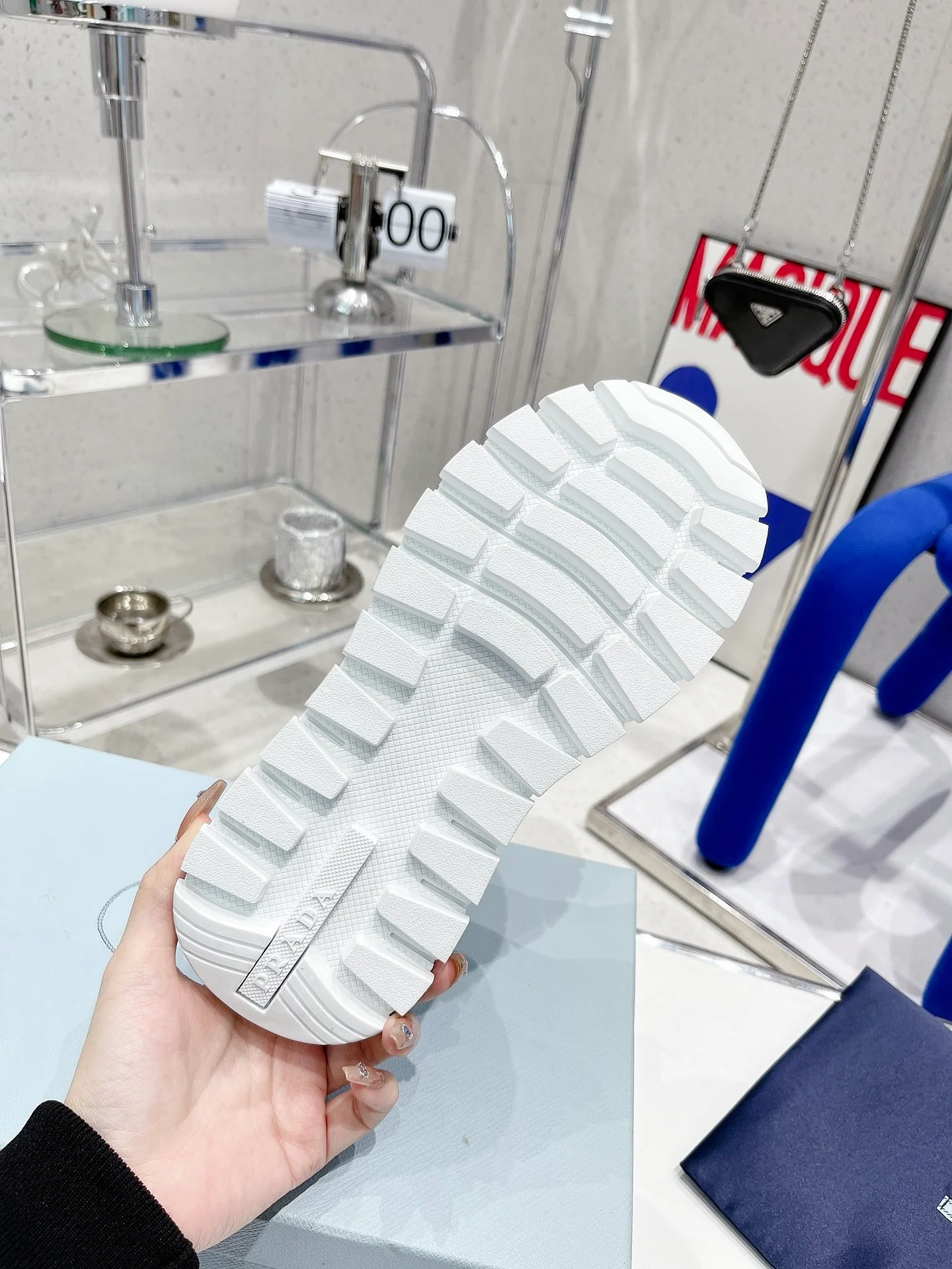 Prada - Белые повседневные туфли на платформе - Кроссовки