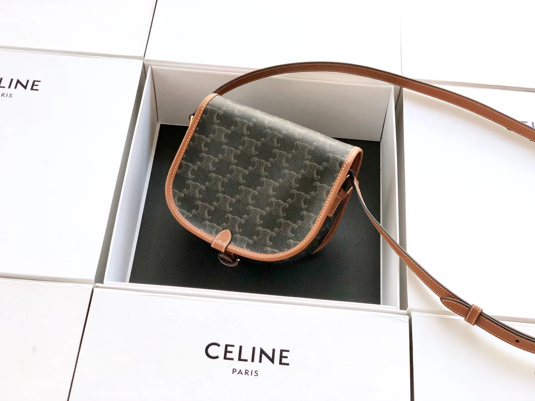 Сумка Celine-folco-triomphe из парусины среднего размера