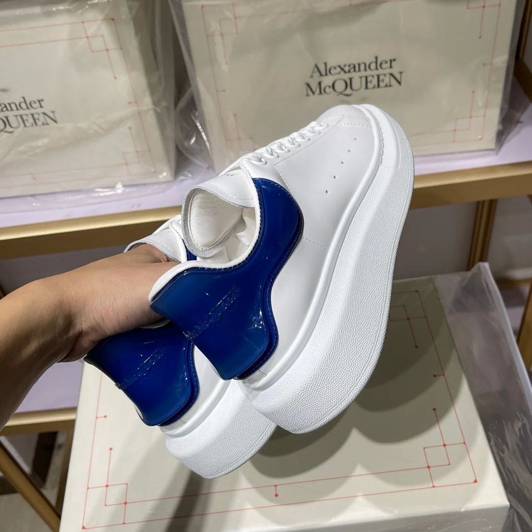 Классические белые кроссовки McQueen - унисекс - темно-синий резиновый каблук - премиум-издание