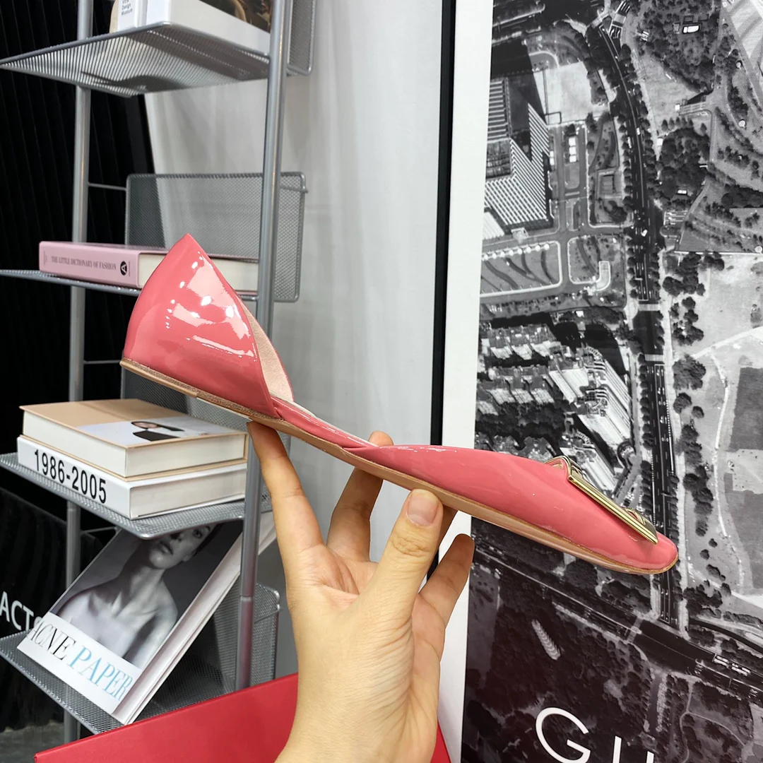 RV-Flat Bottom Hollow Square Head-Watermelon Red