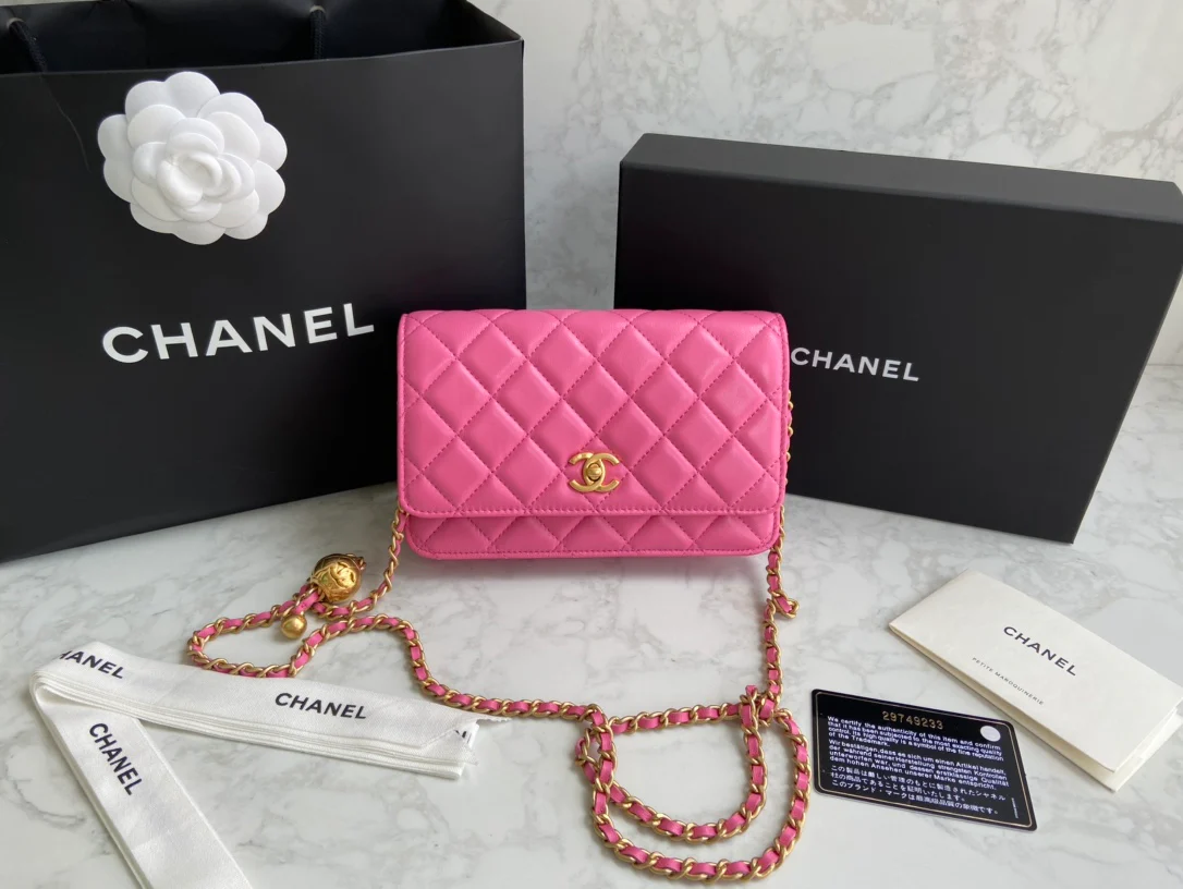 Chanel - Golden Ball WOC - Овечья кожа - 4
