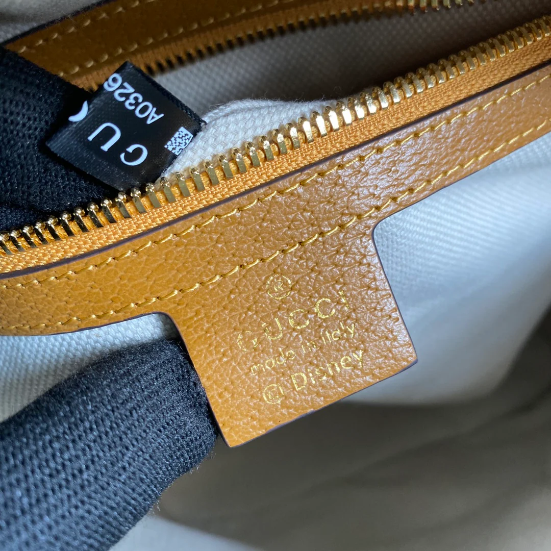 Рюкзак, созданный в сотрудничестве Gucci и Teddy Bear.