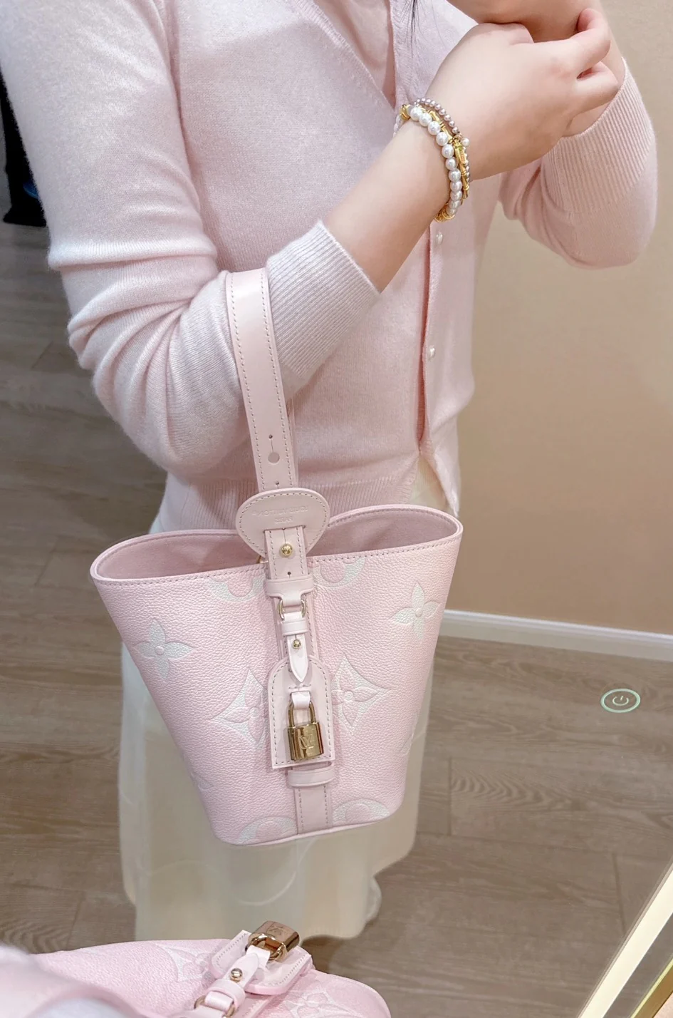 Сумка LV - розовая