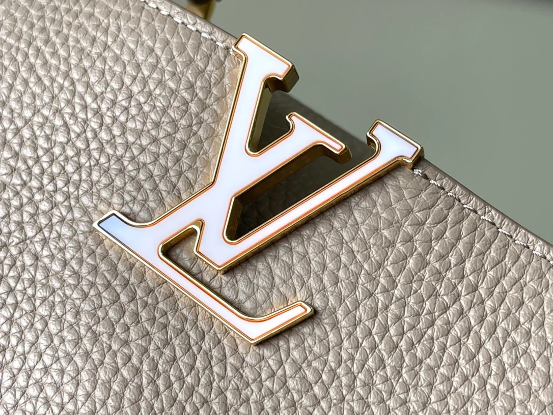 m23083-LV-capucines-bb-small-handbag-crossbody-elephant gray