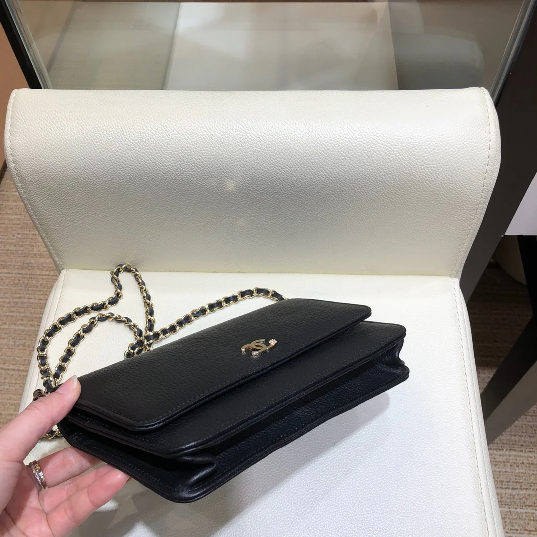 Новая маленькая сумка Chanel WOC - 1