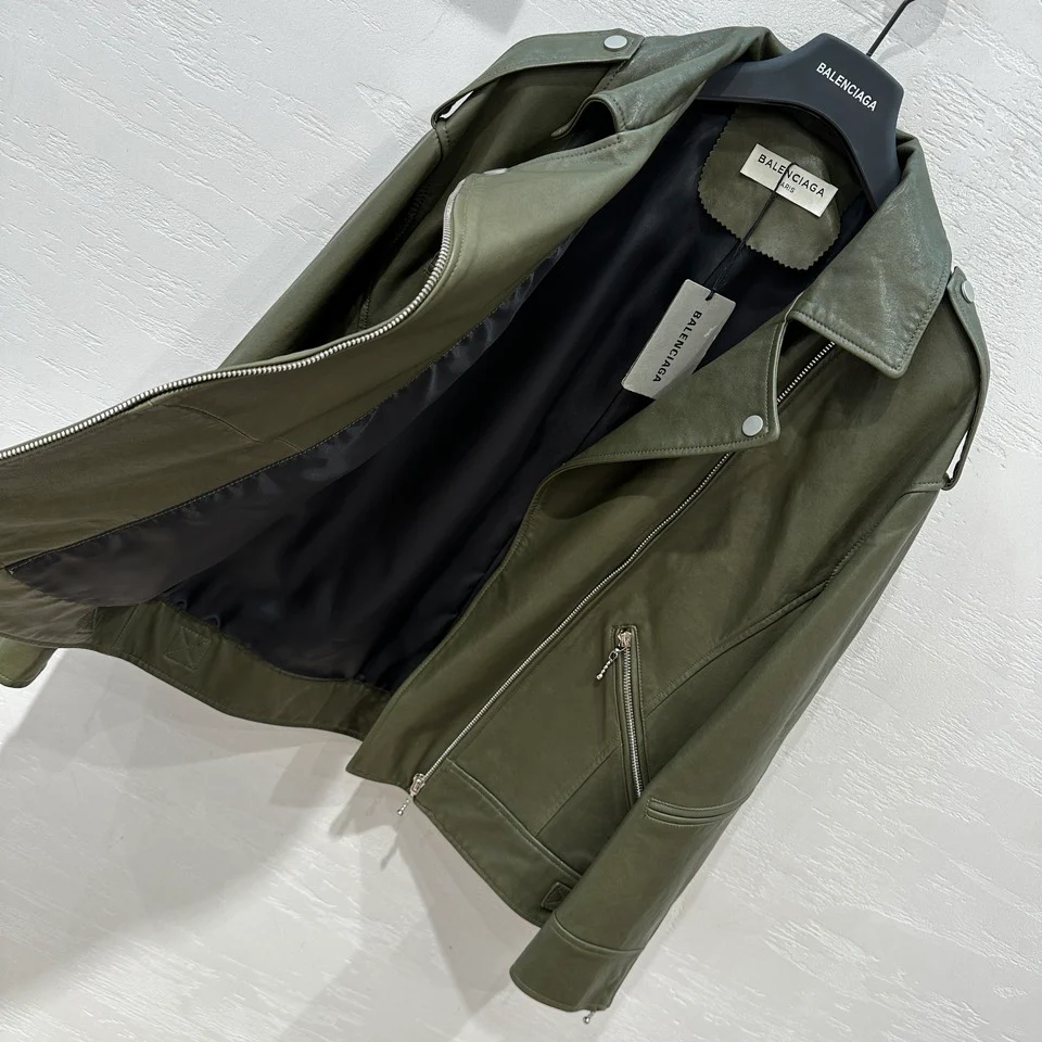 Balenciaga - 2403 - Новинка ранней весны - Стильная кожаная мотоциклетная куртка - Оливково-зеленый