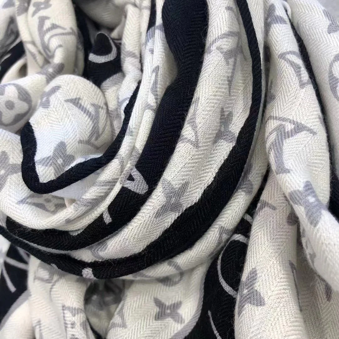 Кашемировый шарф LV в елочку - 65-200 см - 1 шт.