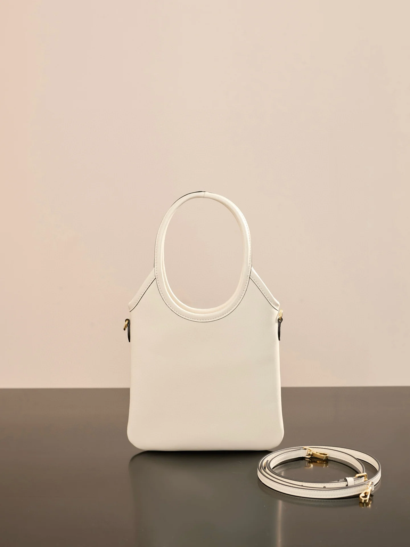 Сумка-шоппер Miu Miu-5ba281m650-??? Маленькая, мелово-белая