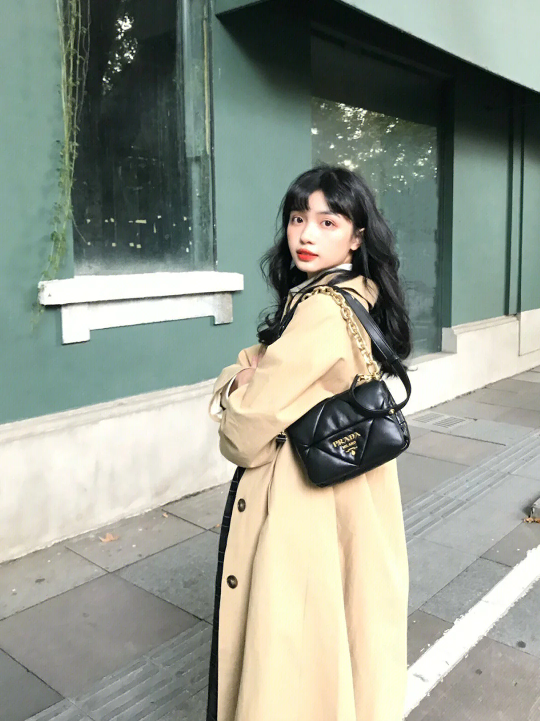 Сумка Prada System из овечьей кожи, черная, 21 см.