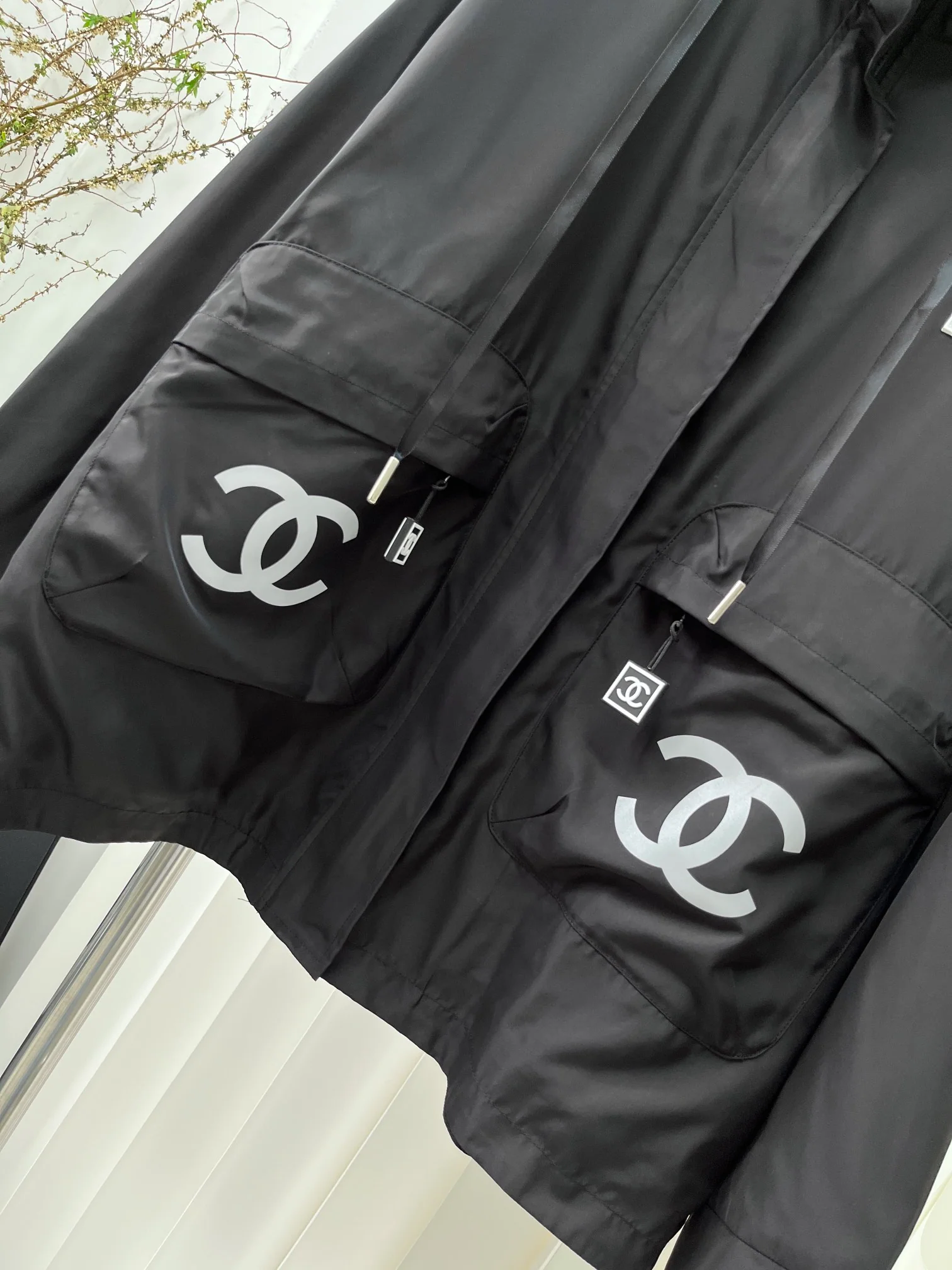 Ветровка Chanel 2403 черно-белая