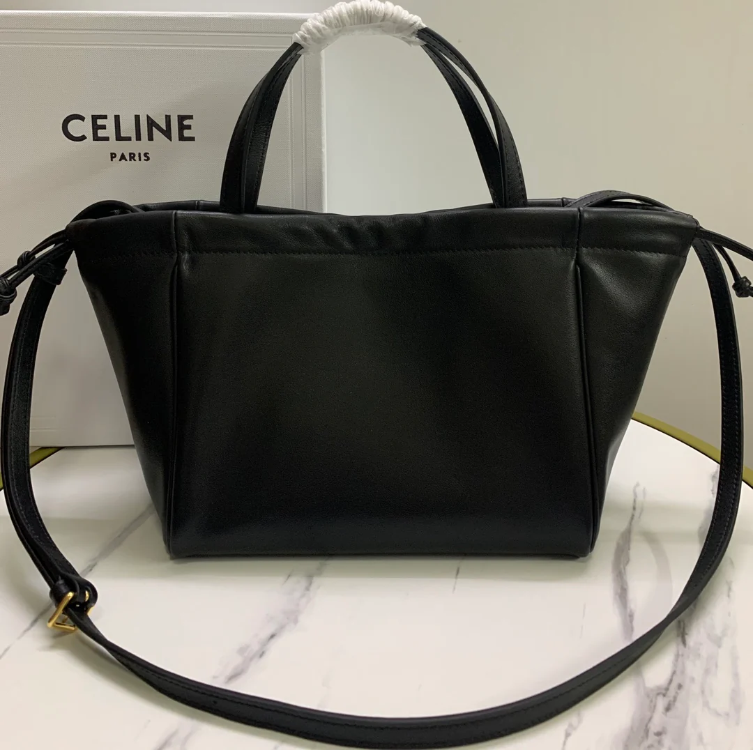 Сумка Celine Cabas Triomphe из гладкой кожи с завязками — черная — маленькая