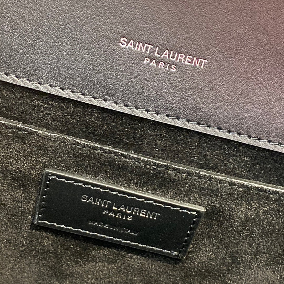 Черная сумка-кроссбоди YSL Kate с цепочкой и серебряной пряжкой