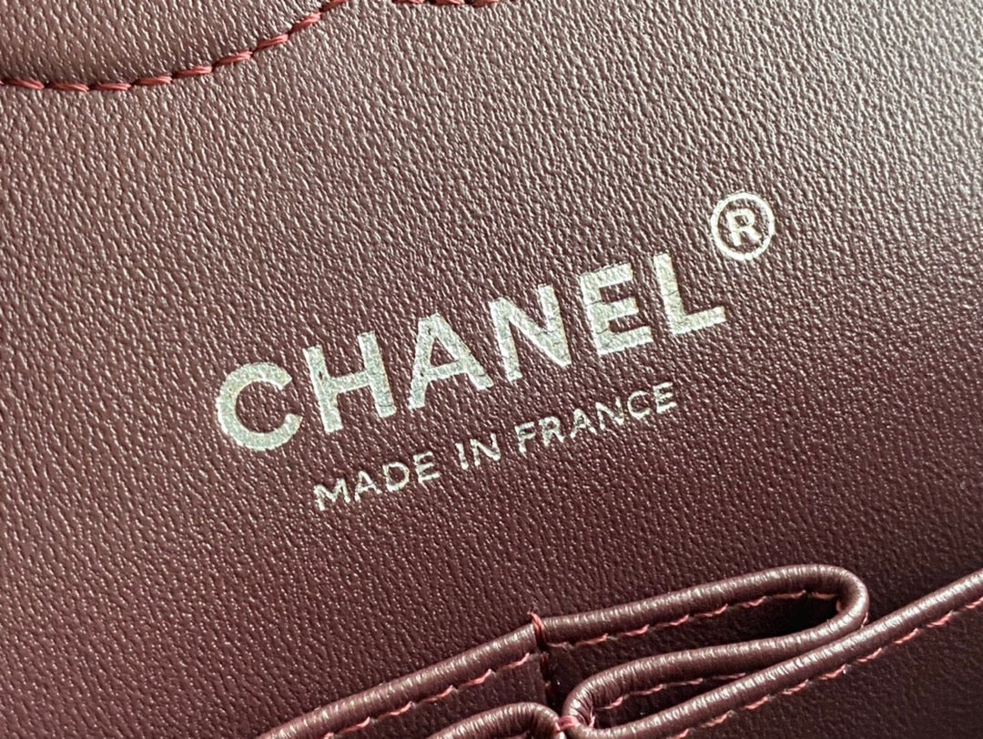 Сумка Chanel CF Medium - 25 см - из черной овечьей кожи с серебряной пряжкой - CF25