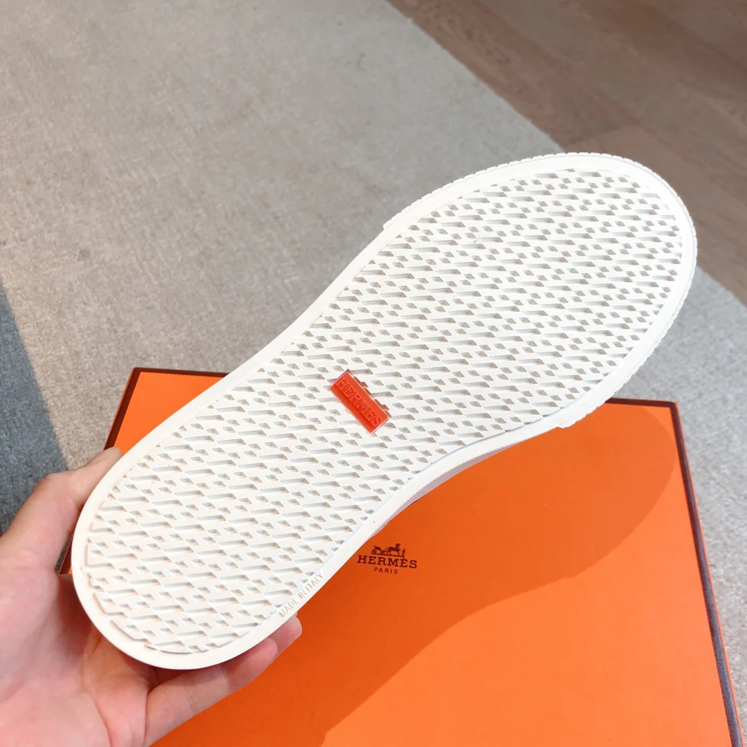 Новинка сезона осень/зима 2023 от Hermes - Повседневные туфли с вышитой пятиконечной звездой - Унисекс - Белые