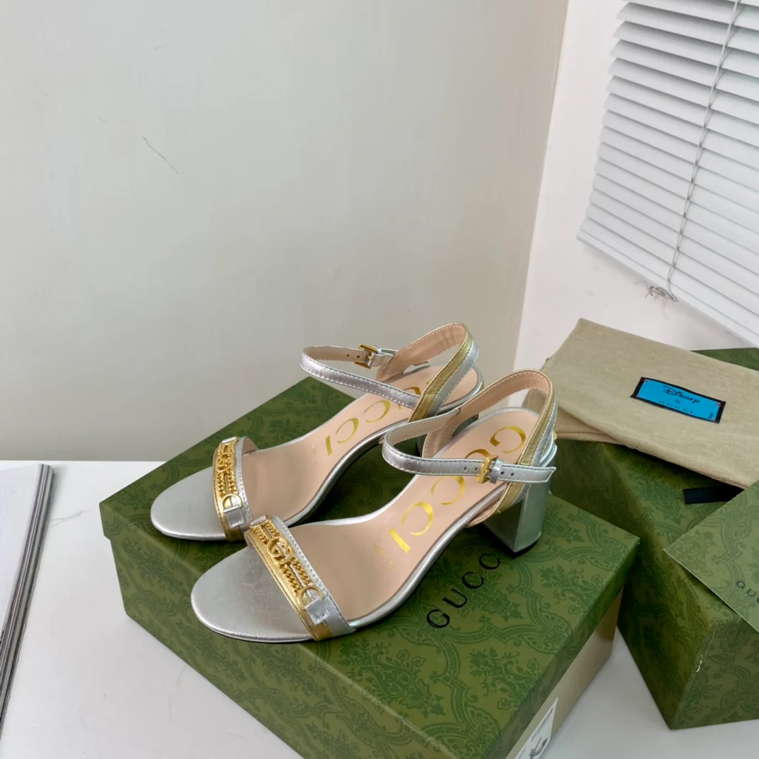 Gucci - Босоножки на массивном каблуке с ремешками