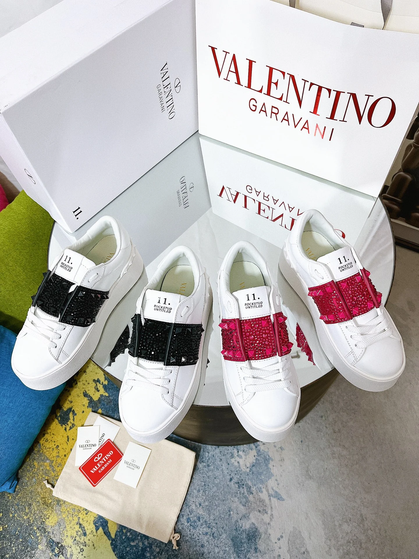 Белые повседневные кроссовки на платформе Valentino - красные