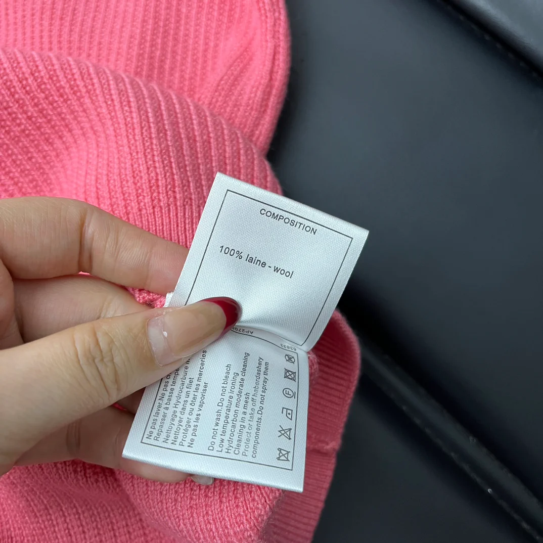 Свитер Chanel 2403 с карманом в виде четырехлистного клевера - розовый