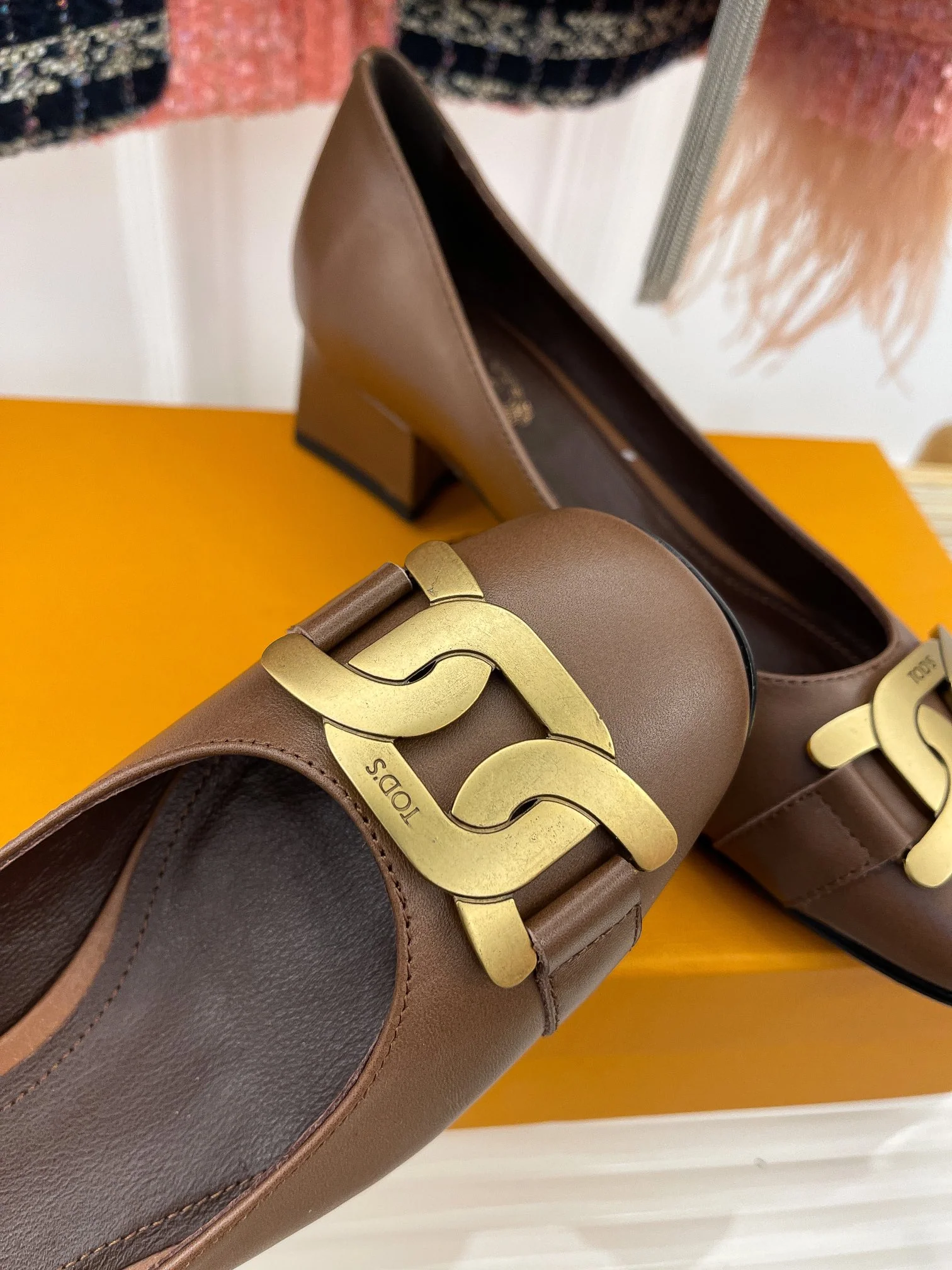 Tods - Лоферы с металлической пряжкой - Коричневые