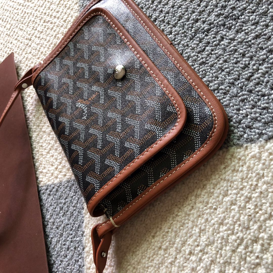 Серия Goyard Plumet — трехслойная сумка