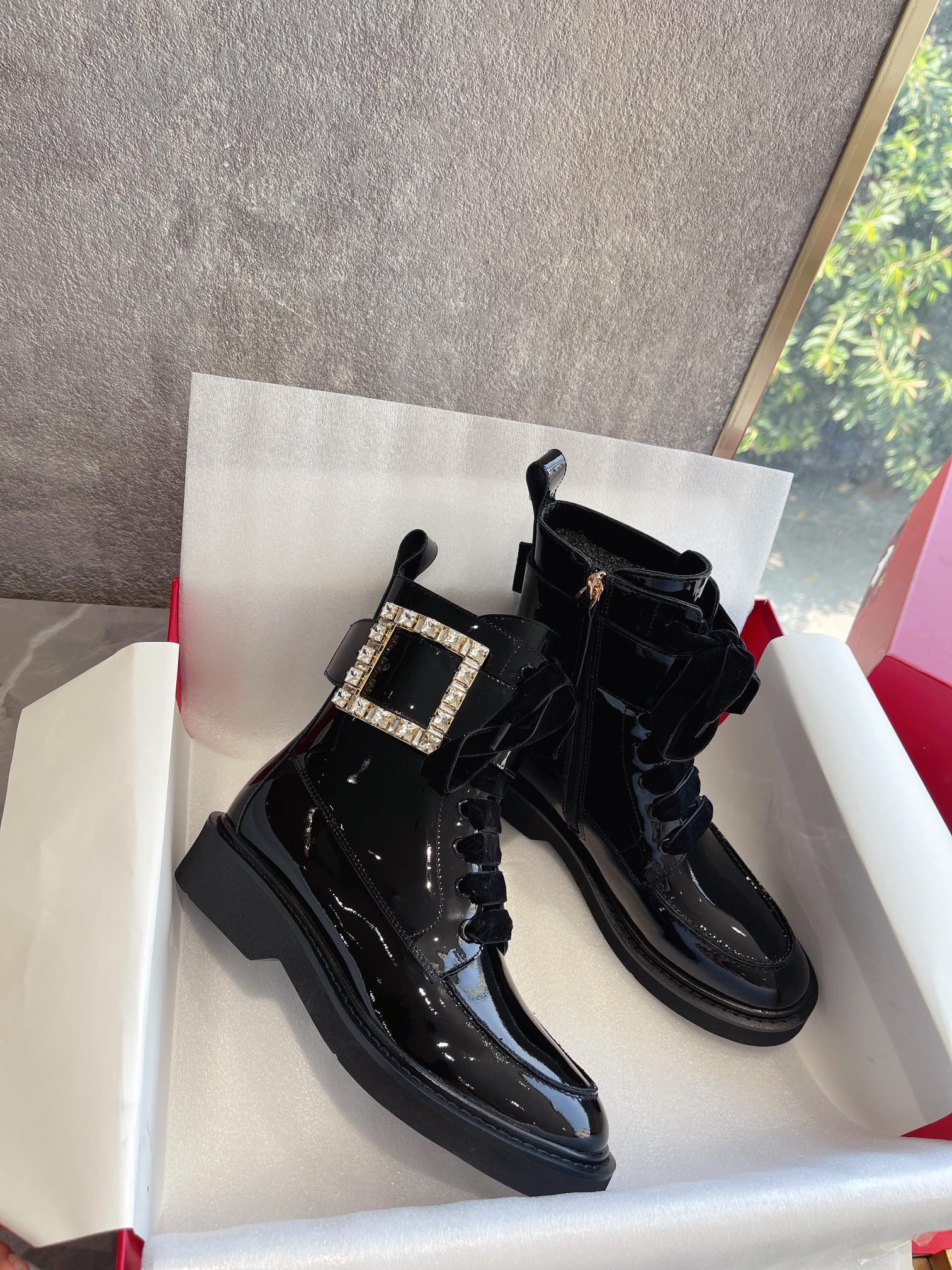 Новинка осенне-зимней коллекции RV-2022 - Ботильоны