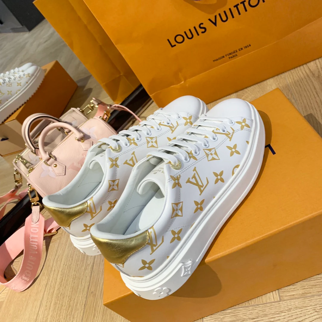 Обувь LV - LV - белые кроссовки - золотые
