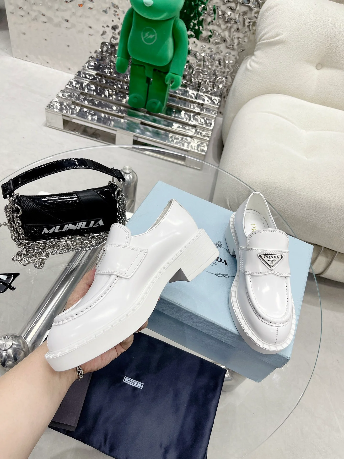 Коллекция Prada 2022 года с подиума - Лоферы