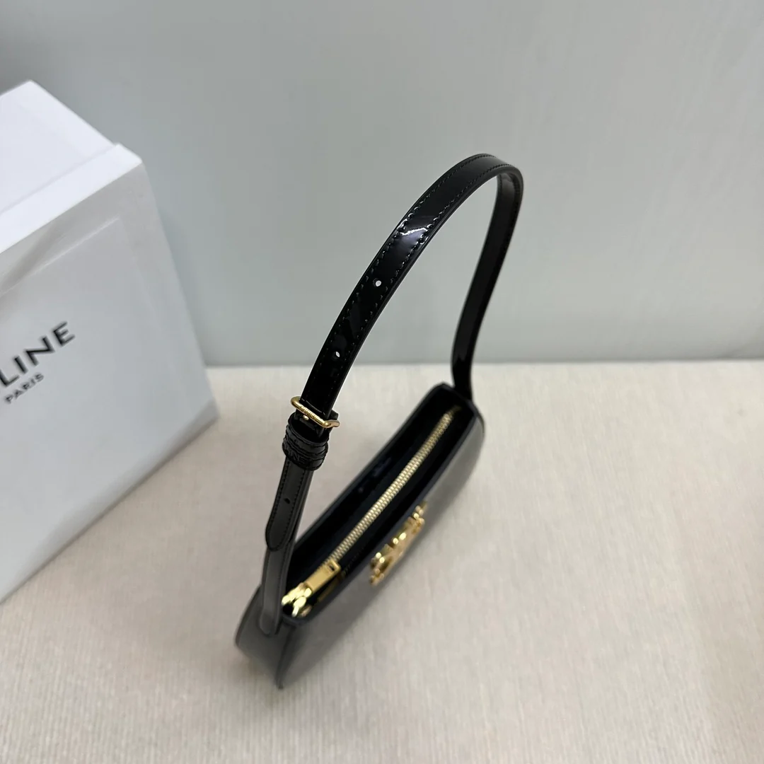 Сумка-подмышка Celine Tilly - лакированная кожа, черная