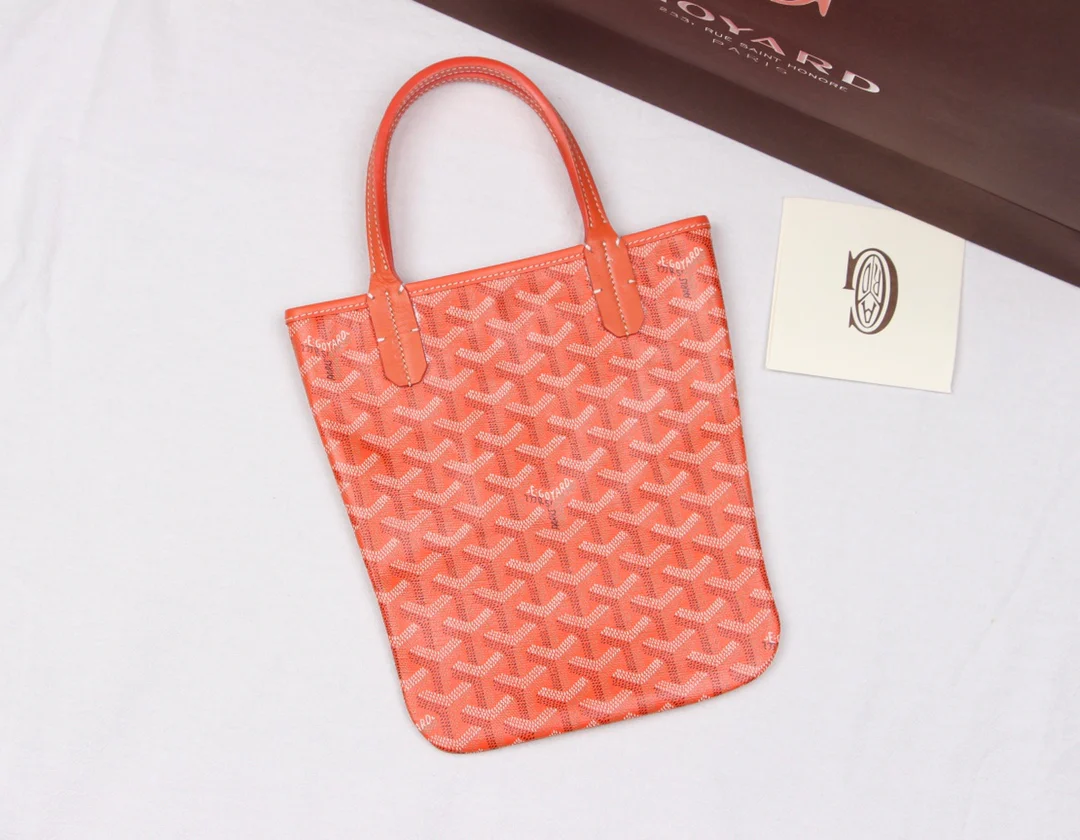 Мини-сумка Goyard 6