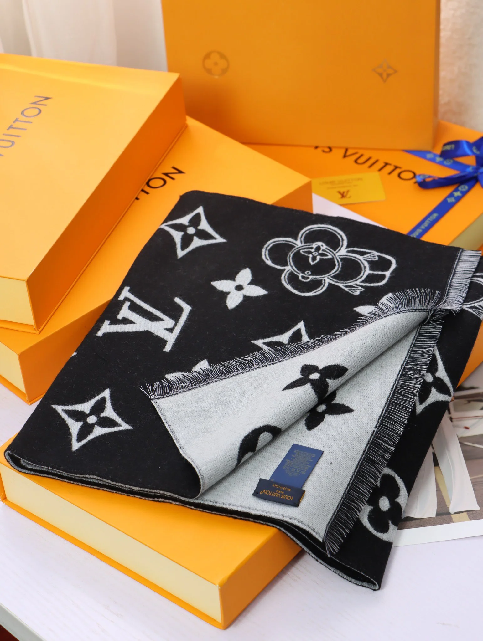 LV-100 - Шарф из овечьей шерсти, 34 (180 см), черный