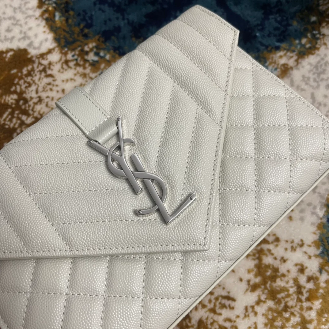 Сумка-конверт YSL с монограммой и икрой, V-образной ромбовидной стёжкой - 3 шт.