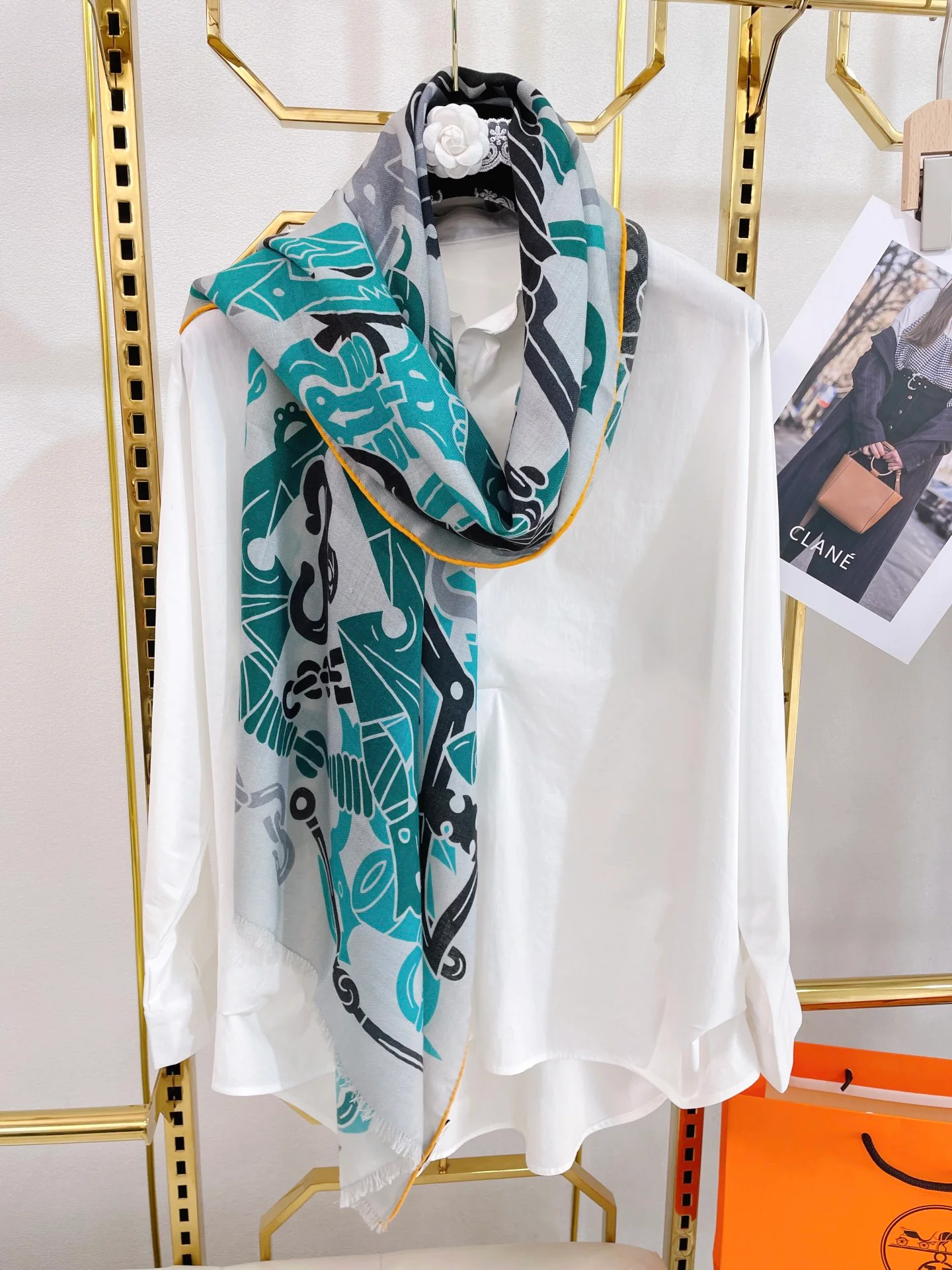 Шарф Hermes Line - 180 см - 63 см - 70% кашемир - 30% шелк - 2%