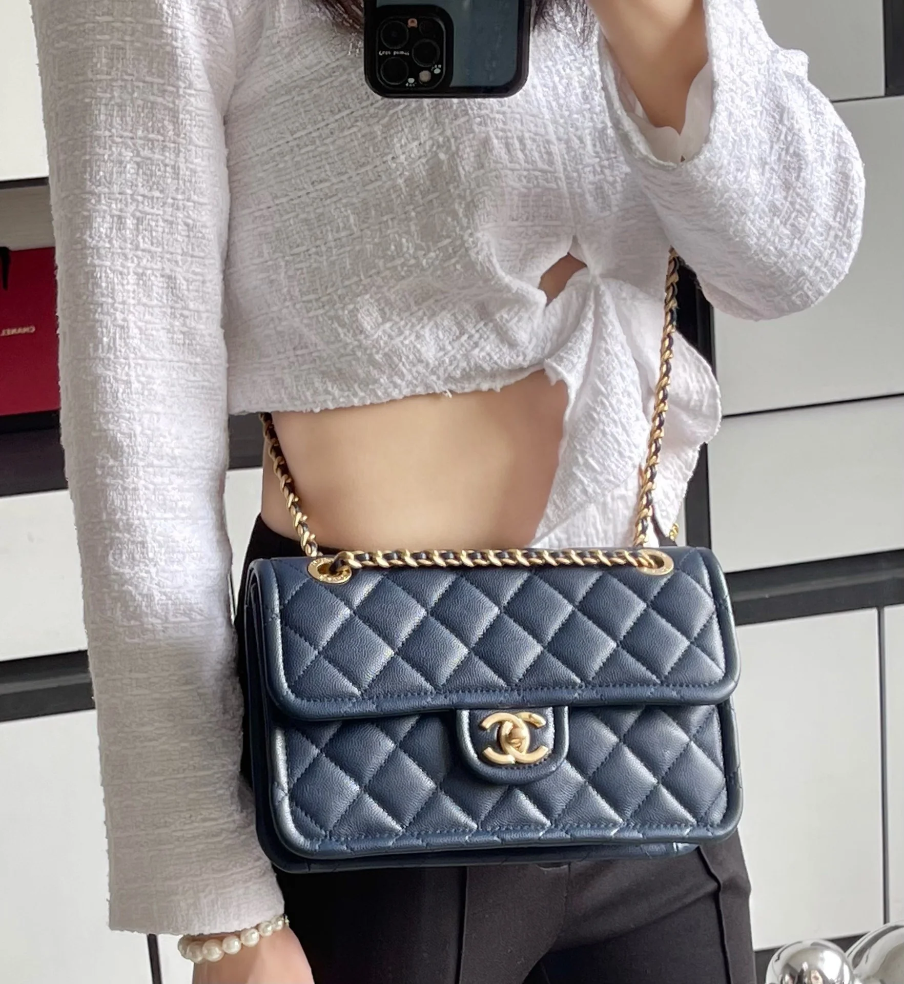 Булочка из тофу от Шанель