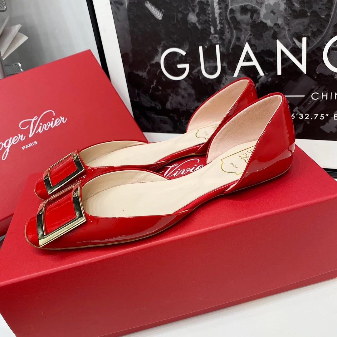 RV-плоское дно, полая квадратная верхняя часть, красный